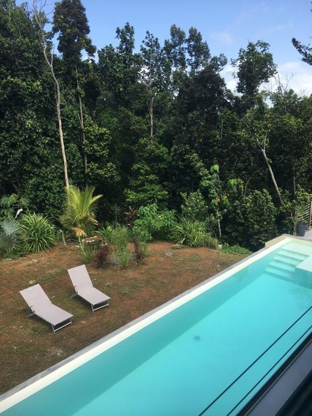 Vente Villa RARE VILLA DE STANDING AVEC PISCINE VUE DEGAGEE 1451 M2 DE TERRAIN Petit bourg