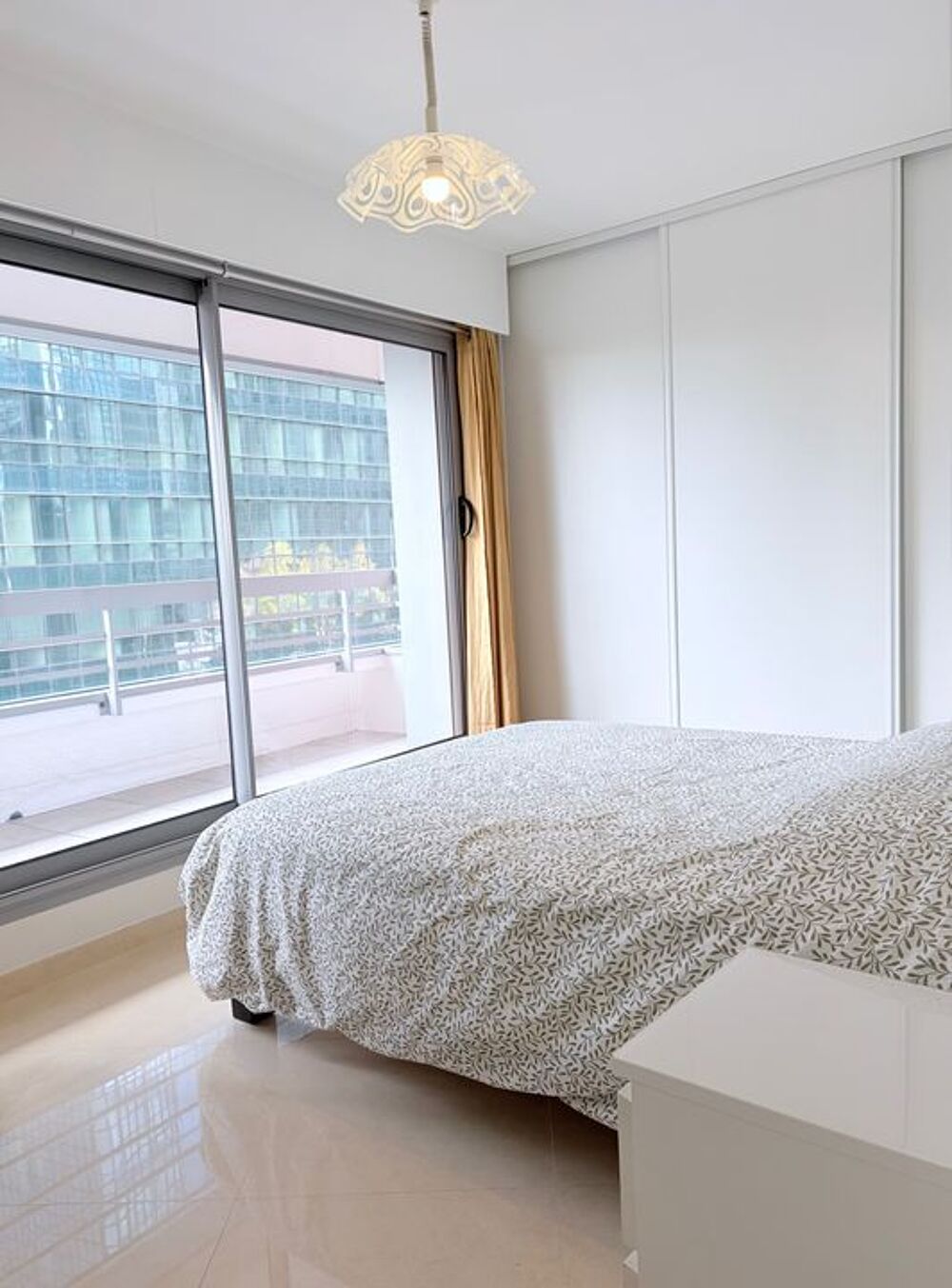 Location Appartement Appartement de 87m2 à louer sur Courbevoie Courbevoie