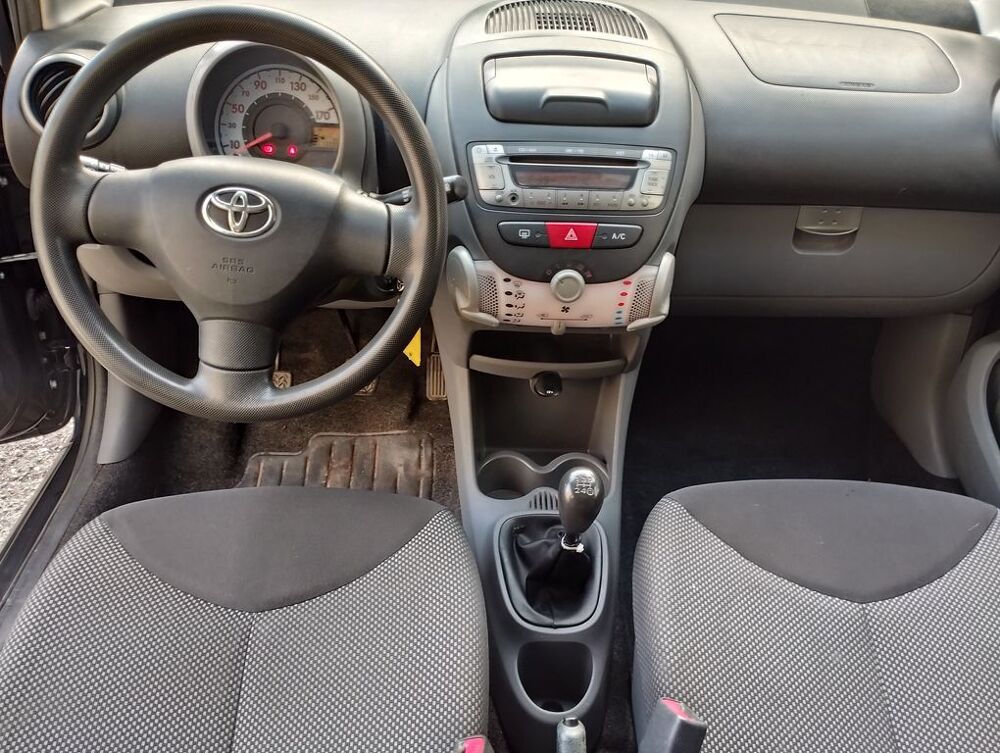 Aygo 1.0 VVT-I 68 IN 5P 2012 occasion 06640 Saint-Jeannet