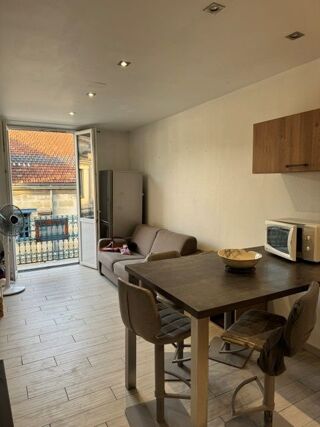  Appartement à louer 2 pièces 34 m²