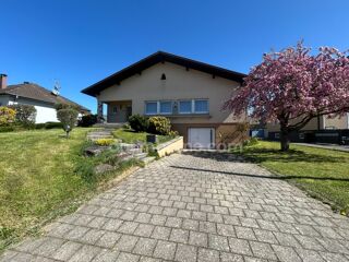  Maison  vendre 4 pices 214 m