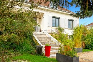  Maison � vendre 5 pi�ces 200 m�