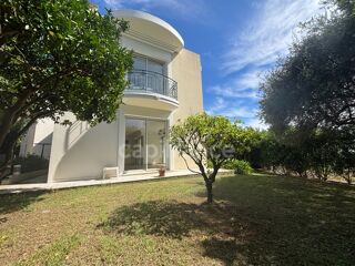  Villa � vendre 6 pi�ces 233 m�