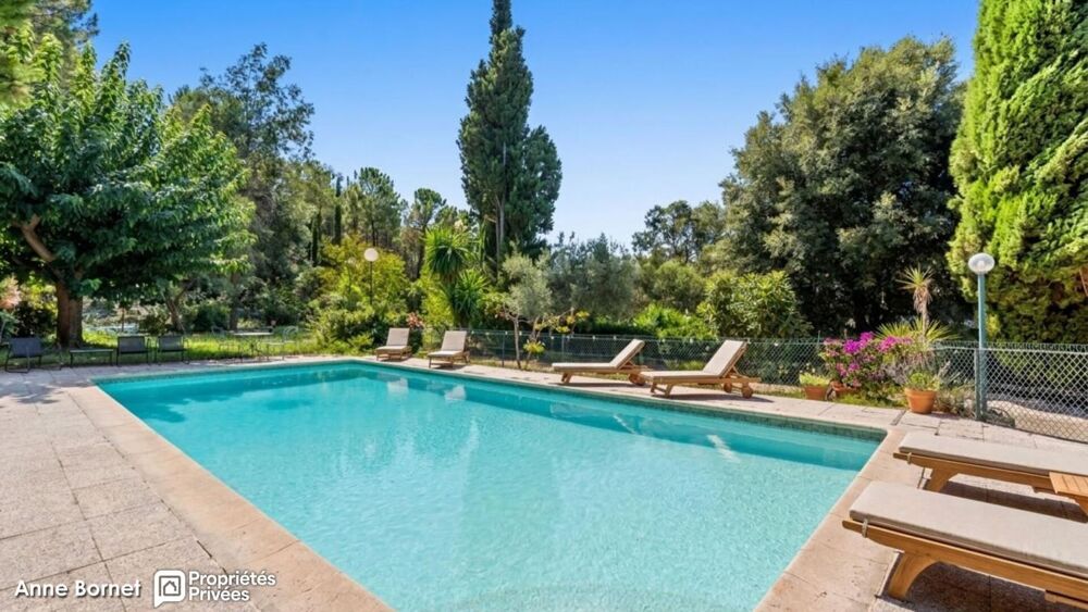 Vente Maison Bastide 7 pièces avec piscine et terrain de 13000 m2 - Massif de l'Estérel Theoule sur mer