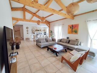  Villa � vendre 8 pi�ces 219 m�