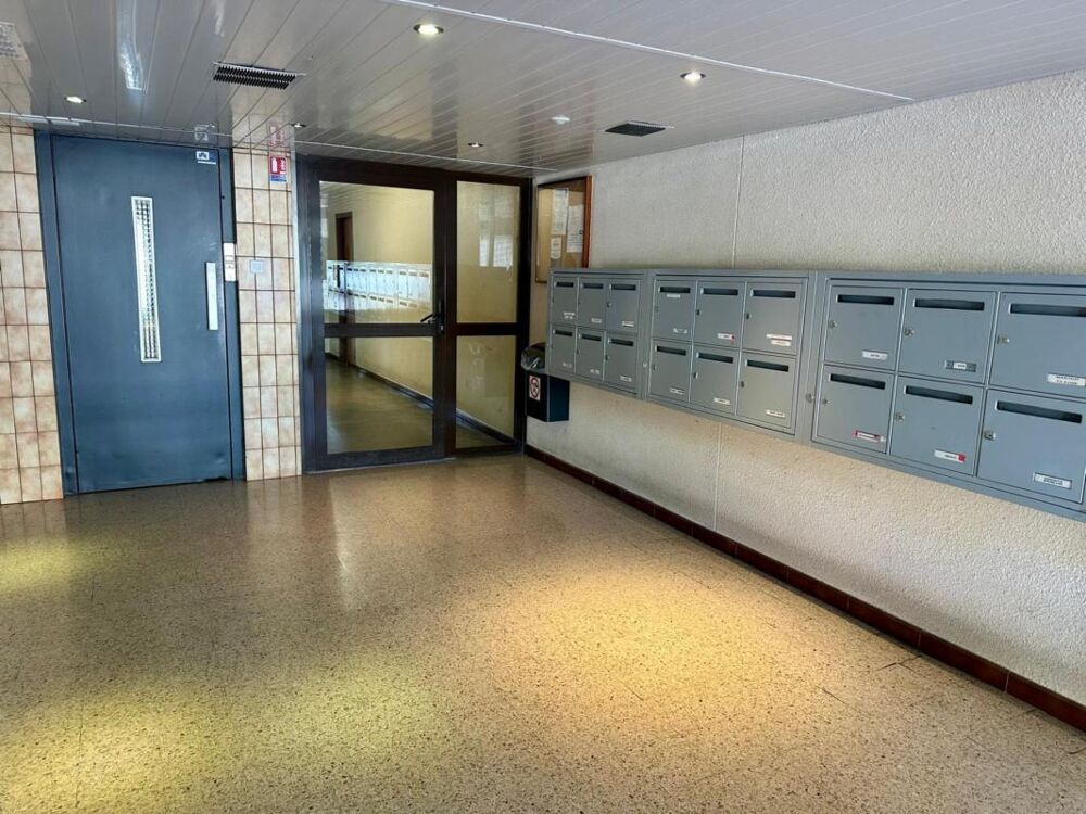 Appartement T4 de 80,58 m²  Avenue des Deux Fontaines, Metz Devant-les- Ponts