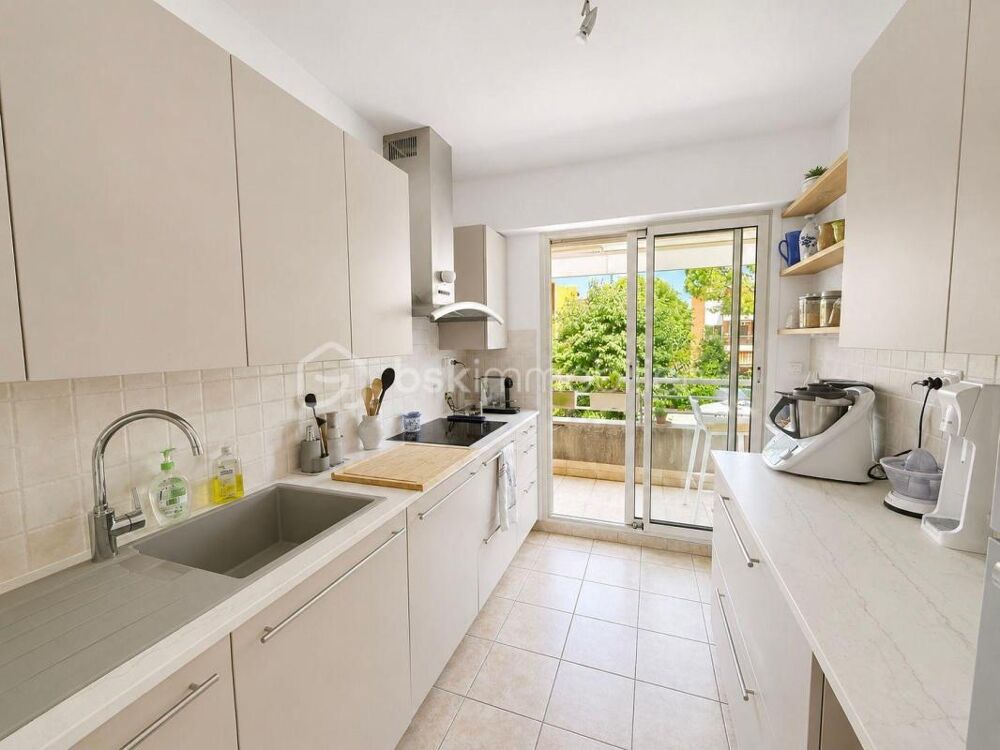 à vendre  Appartement Antibes (06600)