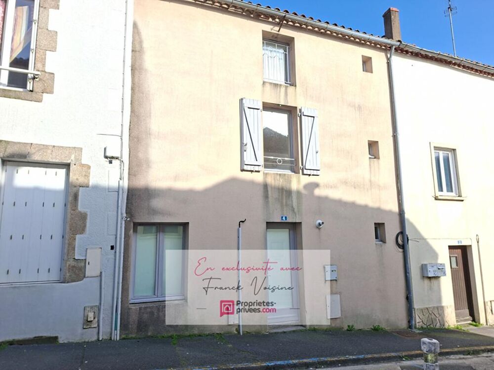 A VENDRE en Exclusivité aux Herbiers, Maison de centre-ville de 51 m2 env avec 2 chambres