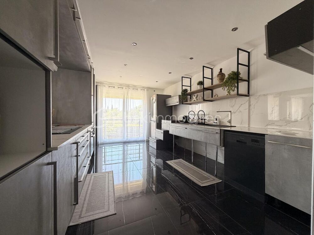 Vente Propriété/Château Propriété avec piscine, studio et T2 indépendant à Fabrègues --- Fabregues