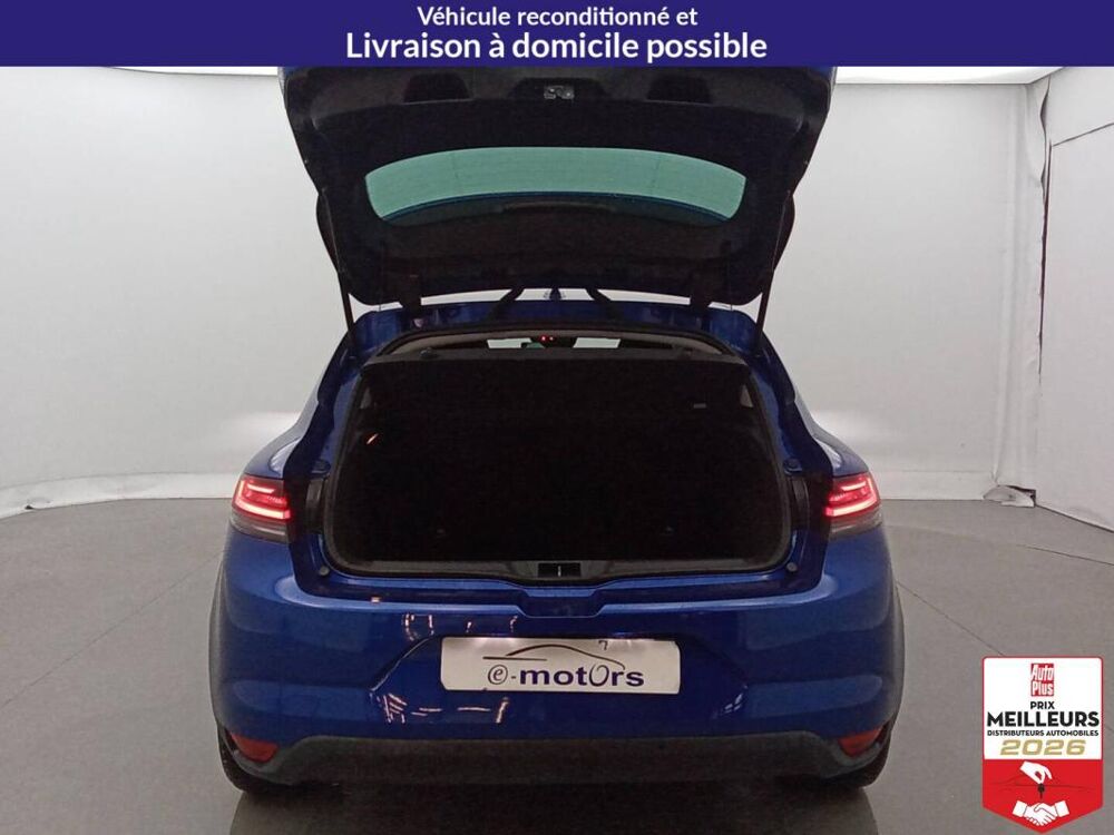 M&eacute;gane IV Berline Blue dCi 115 Techno 2023 occasion 10150 Lavau