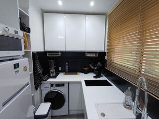  Appartement à louer 1 pièce 28 m²