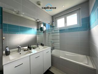  Appartement  vendre 5 pices 127 m