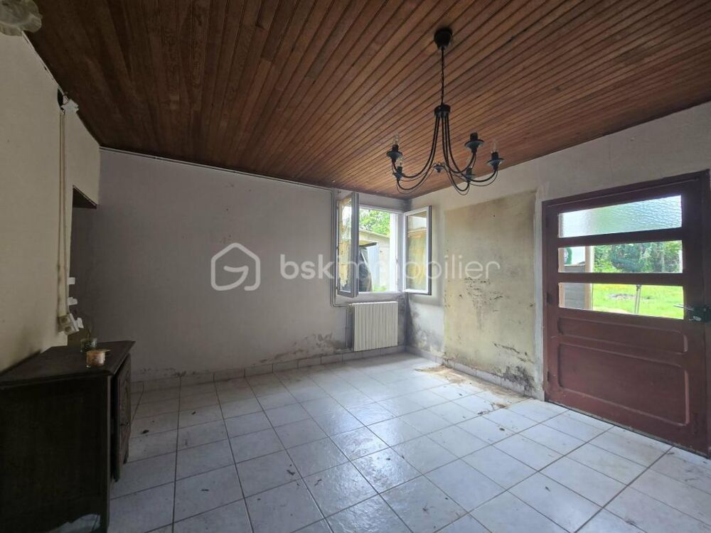 MAISON FAMILIALE A RENOVER - QUATRE CHAMBRES - JARDIN - FORT POTENTIEL