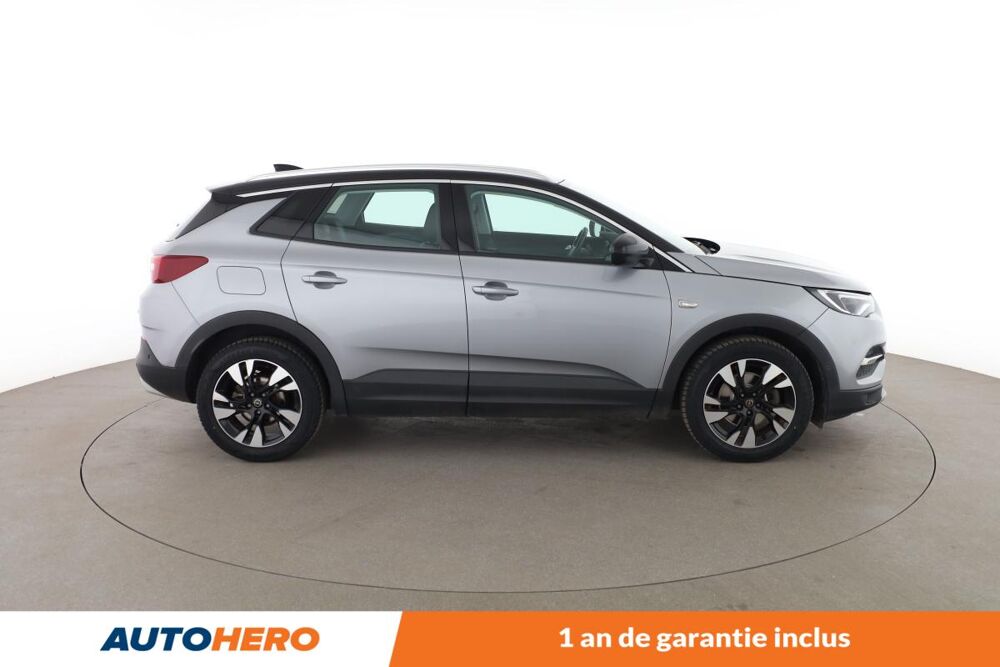 Grandland x 1.2 Turbo Elegance Business 130 ch 2021 occasion 92130 Issy-les-Moulineaux