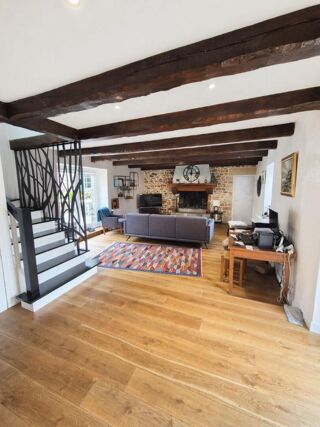  Maison à vendre 7 pièces 215 m²