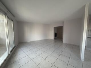  Appartement � louer 4 pi�ces 86 m�