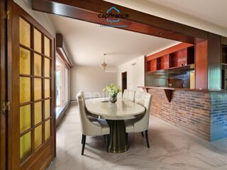  Maison � vendre 8 pi�ces 220 m�