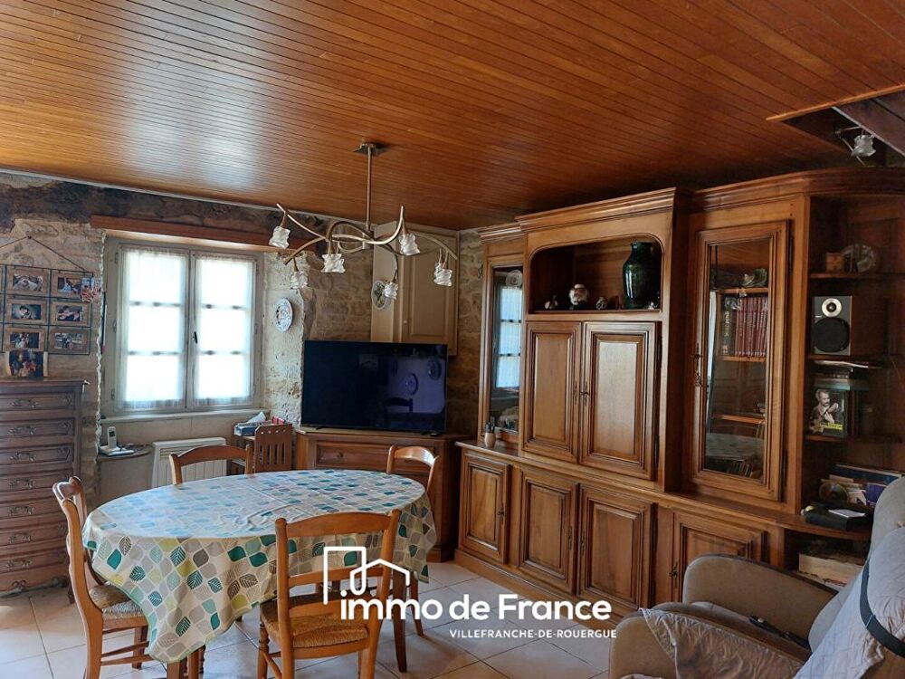 Vente Propriété/Château Ensemble immobilier en pierre avec terrain de 8 874 m² Martiel