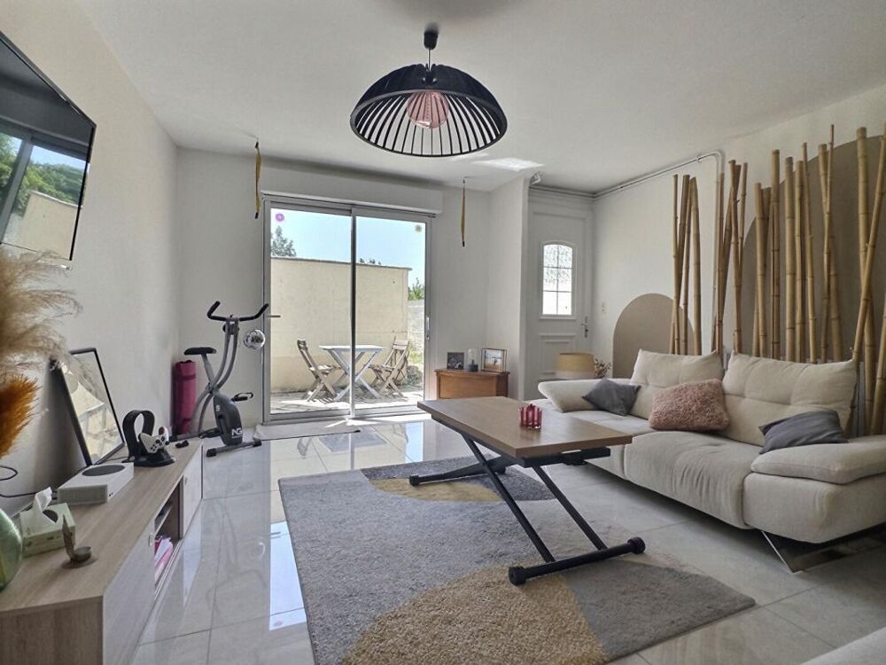 Vente Maison Maison Prahecq 3 pièce(s) 594 m2 Prahecq