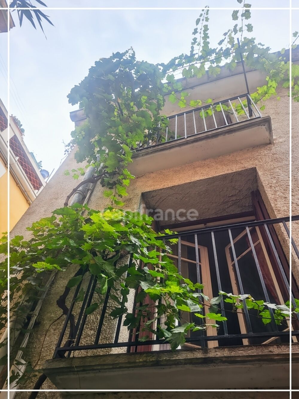 Vente Maison Maison de village d'angle 5 pi�ces COLLIOURE (66) coeur de village Collioure