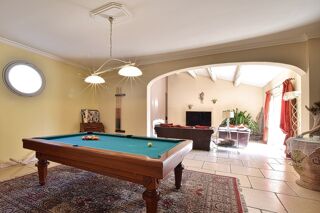  Maison à vendre 11 pièces 286 m²