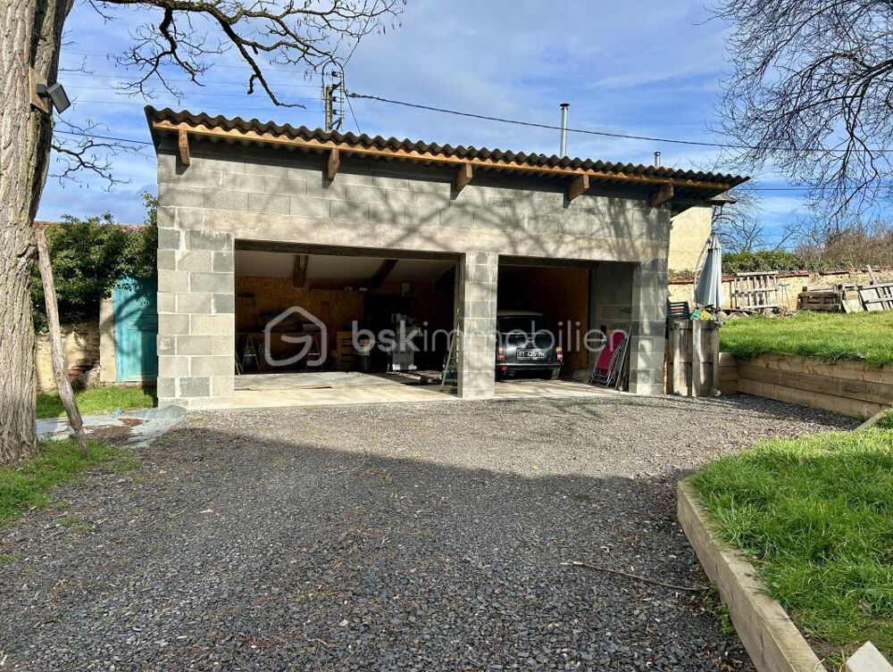 Maison de Village avec Terrain et Garage indépendant