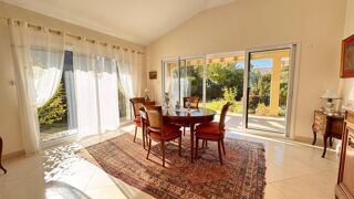  Villa � vendre 7 pi�ces 211 m�