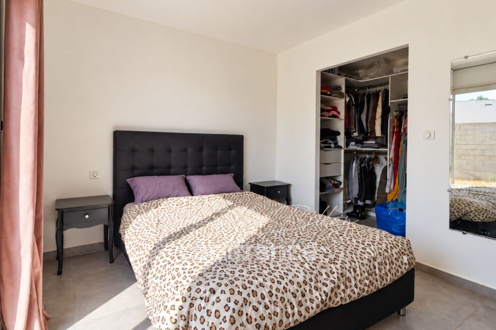 Vente Maison Maison de plain-pied avec piscine à Lecci de Porto-Vecchio – 4 chambres et garage Lecci
