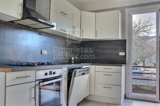  Appartement � vendre 4 pi�ces 82 m�