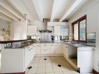  Maison � vendre 7 pi�ces 235 m�