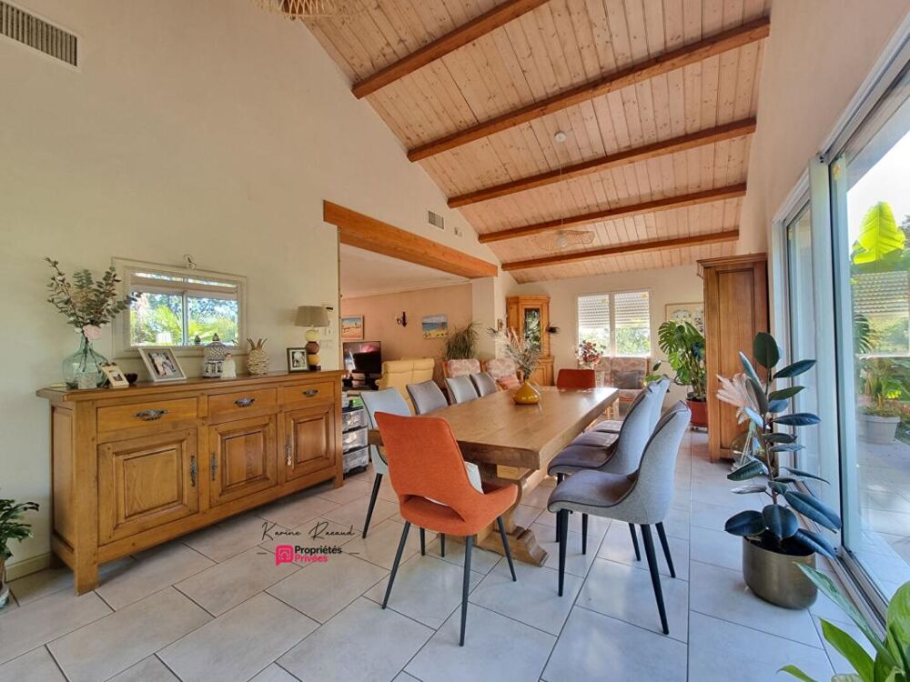 Maison 3 chambres 166 m² - sous-sol total - terrain 4800 m² - potentiel foncier