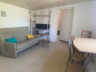  Appartement à louer 2 pièces 50 m²