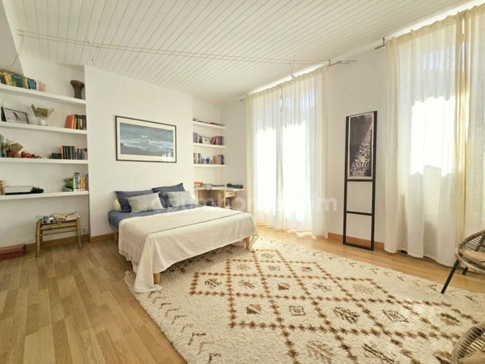 Vente Maison Maison de 156 m² Charme de la pierre et beaux volumes au cœur de L'Houmeau  ANGOULEME (16) Angouleme