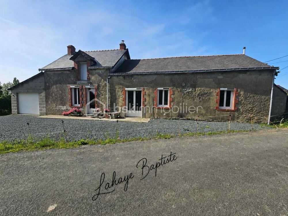 ? Longère sur 2,4 hectares avec bâtiment de 200 m² et boxes à chevaux  Blain