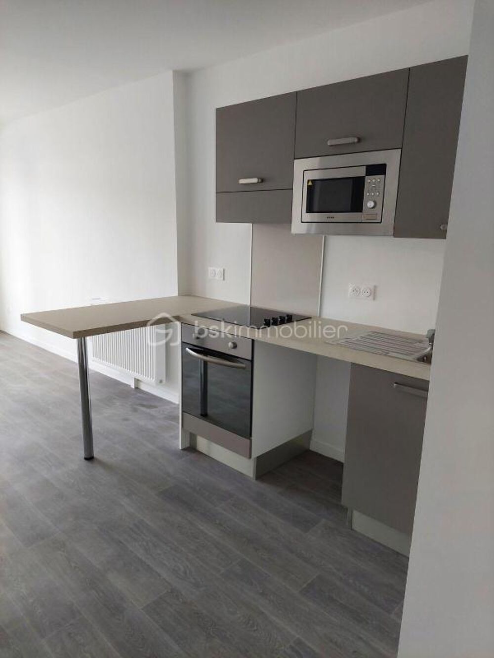 Appartement récent 2024