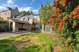 Vente Propriété/Château Maison de caractère avec vue sur le château, 729 m² de terrain Fougeres