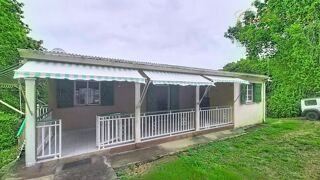 Maison 6 pièces 132 m² · à Sainte-Anne · 132 m² · 250 000 €