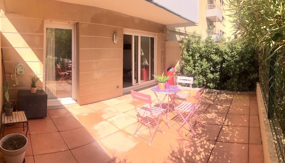 Appartement à vendre 1 pièces MARSEILLE 8EME ARRONDISSEMENT (13)