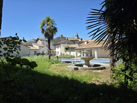   Ensemble immobilier avec plusieurs logements ind�pendants, piscine, fort potentiel de revenus locatifs Maison - 3 pi�ce(s) - 75 m�