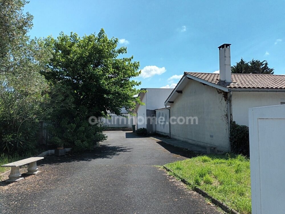 Plain-pied fonctionnel avec potentiel - Emplacement privilégié à Blanquefort