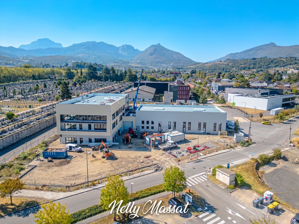   Local/bureau à vendre CHAMBERY (73) - 316,87 M2 Chambery