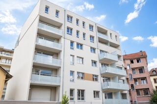  Appartement à louer 2 pièces 45 m²