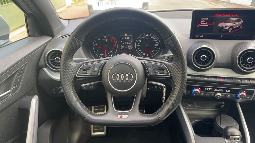 Q2 1.6 TDI 116 S-Tronic7 S-Line - Premi&egrave;re main Entretien const 2019 occasion 92340 Bourg La Reine