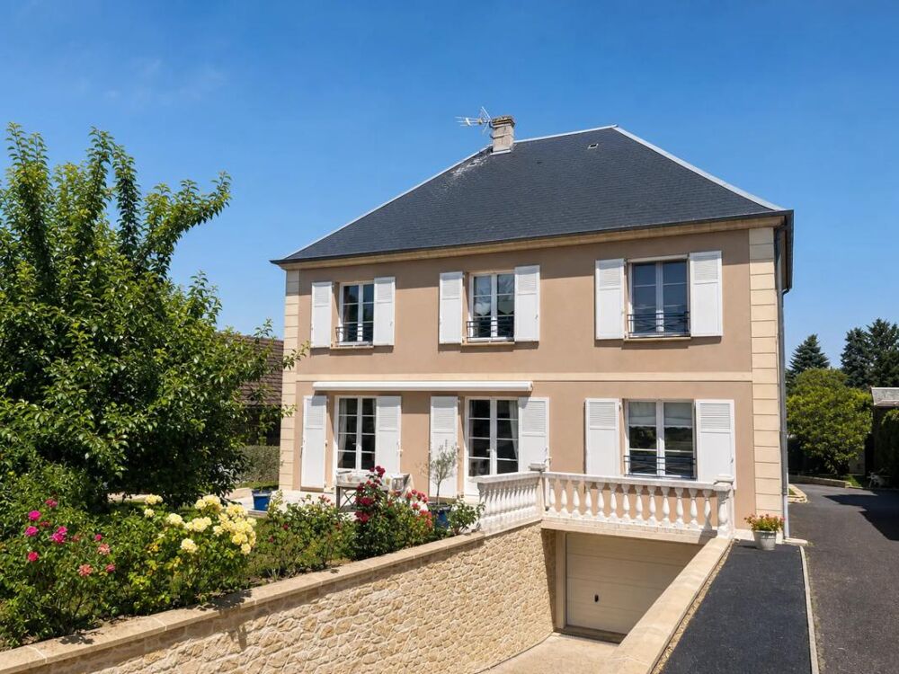 Maison de 166 m² avec grand atelier de 180 m² à côté d'Epernon