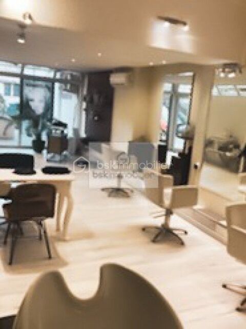 SALON DE COIFFURE A VALENCE 58000 26000 Valence