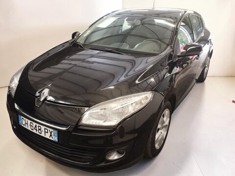 Annonce voiture Renault Mégane 2600 €