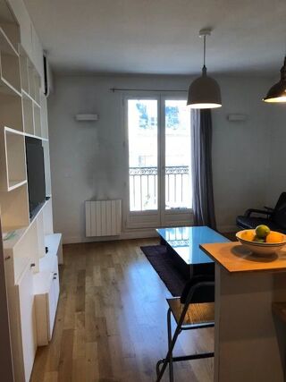  Appartement à louer 3 pièces 60 m²
