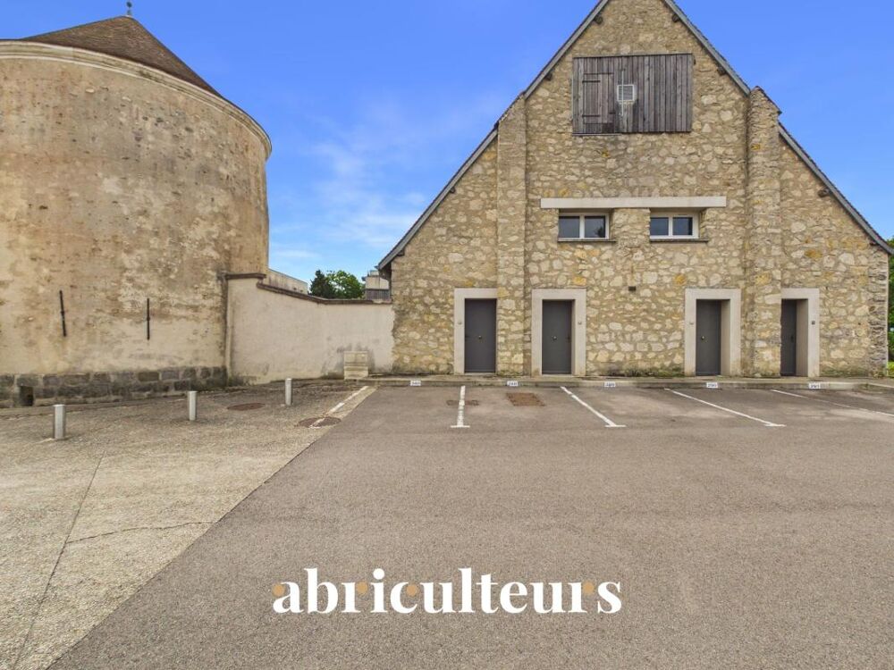 Vente Appartement Appartement T2 de caractère au sein d'une ancienne Grange Dîmière en vente à Survilliers (95470) Survilliers