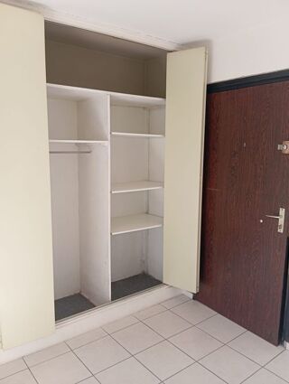 Appartement à louer 1 pièce 36 m²