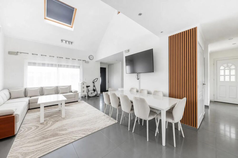 Confortable Maison de 138m² à Liverdy-en-Brie
